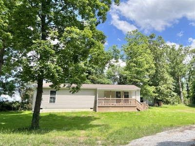 151 Lindsey Hollow Road, Roundhill, KY