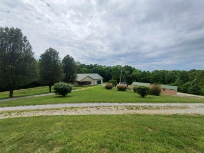 260 Maple Hill Spur Road, Greensburg, KY 