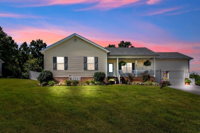 1613 Calgary Way, Bowling Green, KY