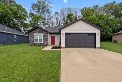 2033 Spring Lakes Circle, Bowling Green, KY