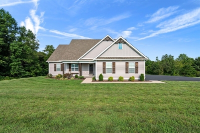 268 Bent Grass Drive, Smiths Grove, KY