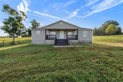 1086 Will Bohannon Road, Smiths Grove, KY