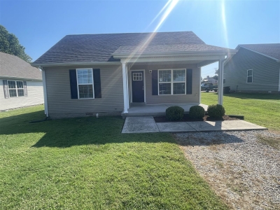 712 Hedge Street, Smiths Grove, KY