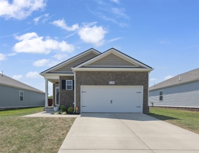 7174 Seagraves Court, Bowling Green, KY