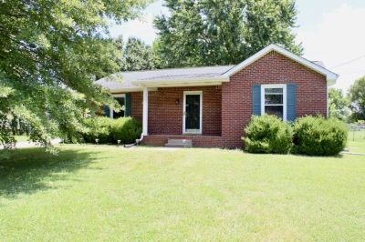 198 Bob White Drive, Clarksville, TN