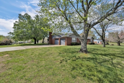 96 Crestview Drive, Mc Minnville, TN