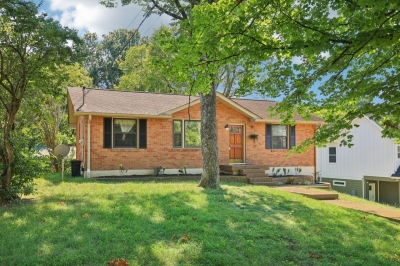 355 Willard Drive, Nashville, TN