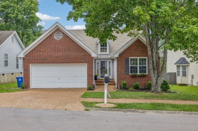 304 Crooked Oak Court, Franklin, TN