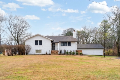 417 Sanders Ferry Road, Hendersonville, TN