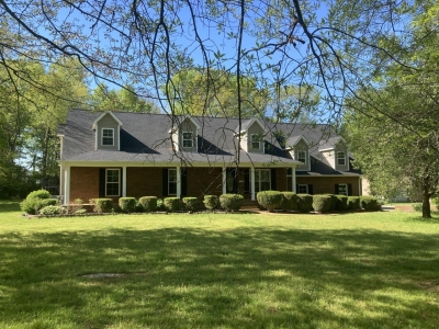 1319 Forrest Trace Drive, Lewisburg, TN