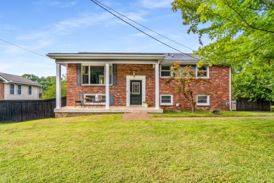 115 Veebelt Drive, Hendersonville, TN