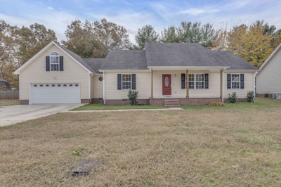 464 Indian Springs Circle, Manchester, TN 