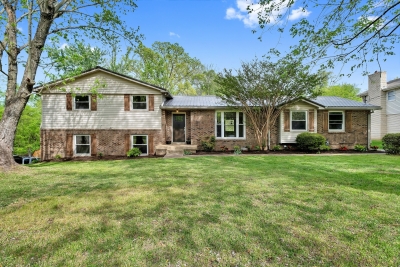 236 Green Harbor Road, Old Hickory, TN