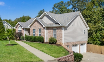 2283 Yeager Drive, Clarksville, TN