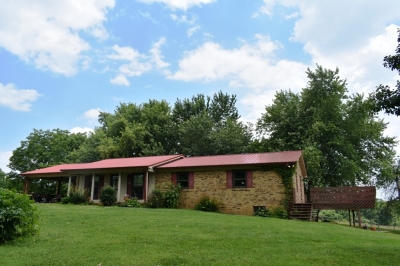 322 Dyer Ridge Road, Baxter, TN