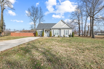 1945 Freehill Road, Cookeville, TN 