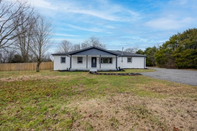 8304 Coles Ferry Pike, Lebanon, TN