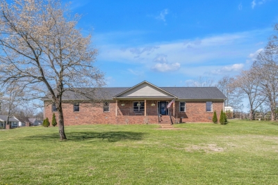 7658 Enterprise Road, Mount Pleasant, TN 