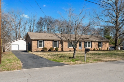 242 Brookside Drive, Old Hickory, TN 