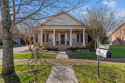 403 Meadowcrest Circle, Franklin, TN 