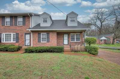 5064 Stillwood Drive, Nashville, TN 