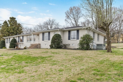 163 Country Club Drive, Hendersonville, TN