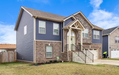 243 Dugger Drive, Clarksville, TN