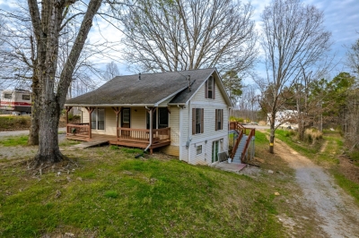 1413 Poss Road, Smithville, TN