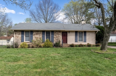 109 Forest View Drive, Hendersonville, TN