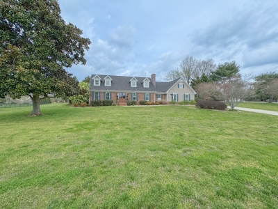 405 Lakeview Way, Winchester, TN