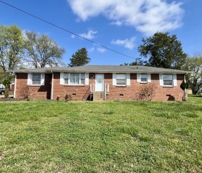 620 Dorothy Drive, Goodlettsville, TN 