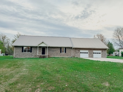 172 Red Hill Road, Woodbury, TN