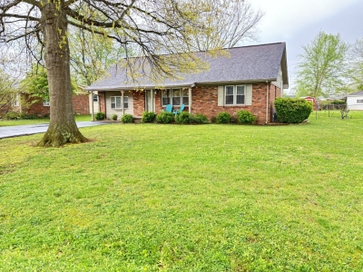405 Colonial Ter, Hopkinsville, KY 