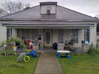 122 N Vine Street, Ashland City, TN