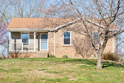2518 Atwood Drive, Clarksville, TN 