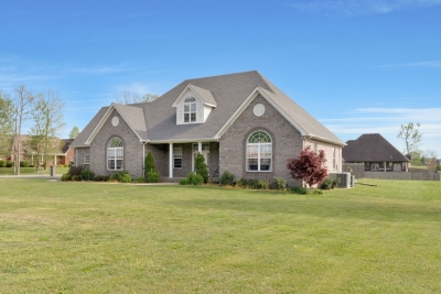 256 Froedge Drive, Lafayette, TN