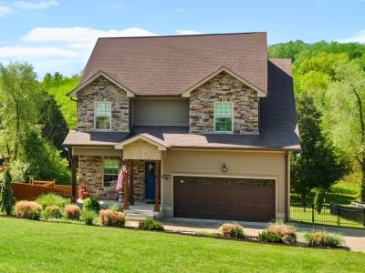 306 Twin Cove Drive, Lebanon, TN