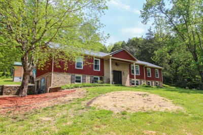 1601 Sams Creek Road, Ashland City, TN