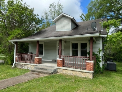 1828 S Main Street, Columbia, TN 