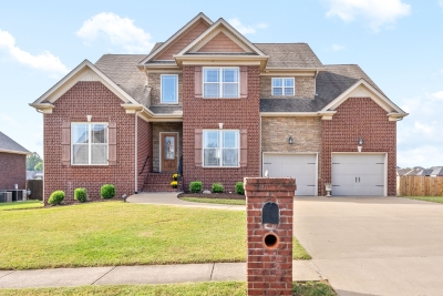 416 Carson Bailey Court, Clarksville, TN