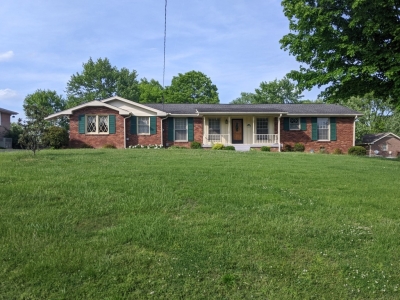 140 Savely Drive, Hendersonville, TN