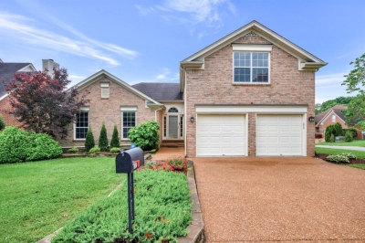 900 Willow Oak Court, Nashville, TN