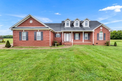 4400 Trousdale Lane, Columbia, TN