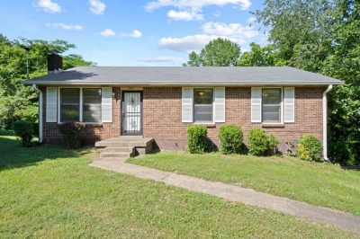 285 Earl Slate Road, Clarksville, TN 