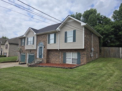 3345 Clearwater Drive, Clarksville, TN