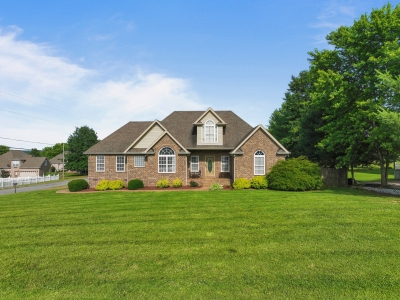 101 Mesa Drive, Portland, TN