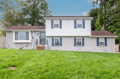 3229 Country Meadow Road, Antioch, TN 