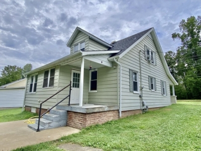 110 E Main Street, Loretto, TN