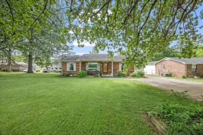 323 Cir Drive, Baxter, TN