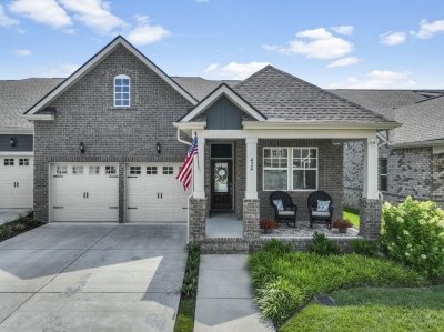 424 Golden Meadow Lane, Hendersonville, TN